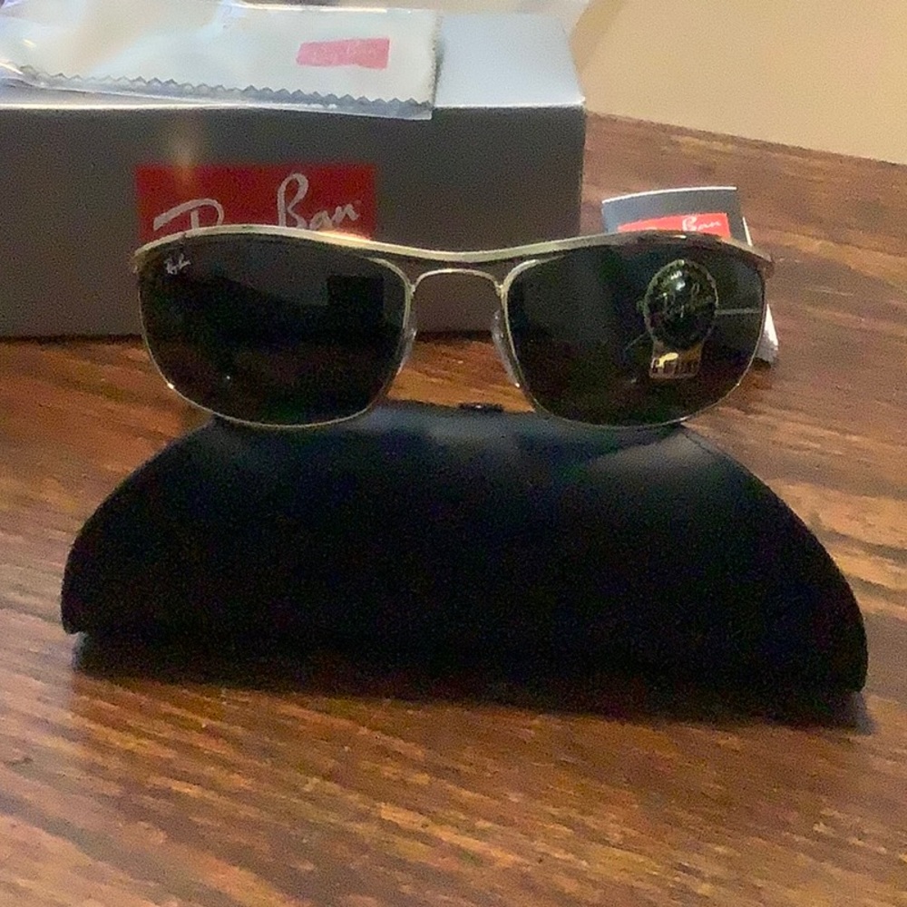 Ray Ban Luxuttica 6B8A Sunglasses